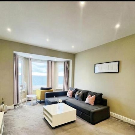 Stones Throw From The Beach - Stunning Sea View Portsmouth Esterno foto